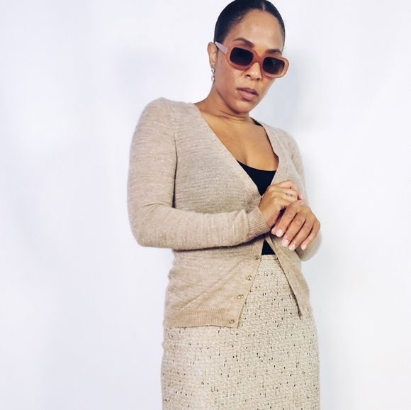 Express Cardigan - Picture 2 of 9